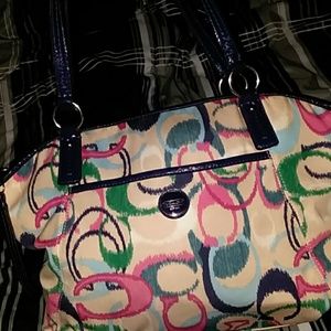 Multicolor coach purse (willing to decrease price)